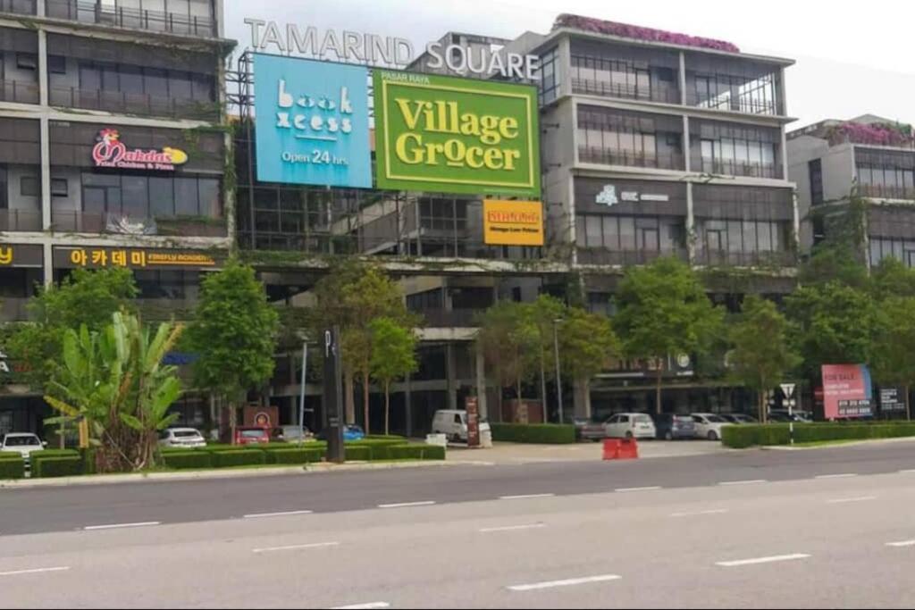 Tamarind 2-10pax Duplex Apartment Cyberjaya